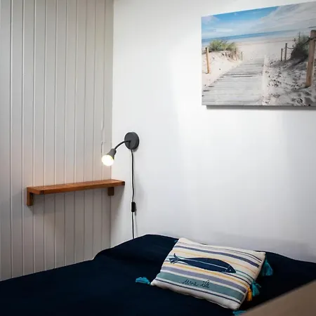 Appartement Résidence Les 3 Voiles - 132 - De Maubuisson Mae-8751